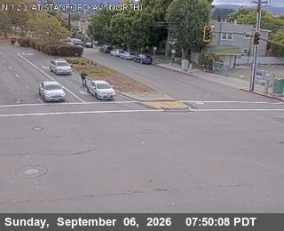 SR-123 : AT STANFORD AV Looking North live camera view