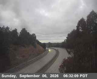 I-580 : at Golf Links Rd live camera view
