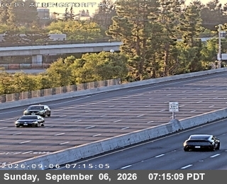 US-101 : at Rengstorf Ave live camera view