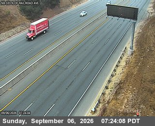 US-101 : at NOF W Railroad Av live camera view