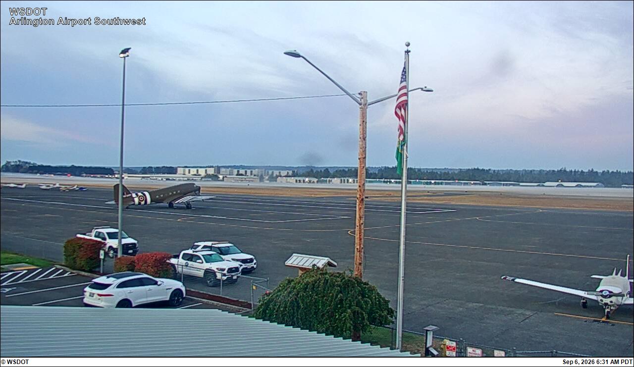 Arlington Municipal Airport Southwest live camera view