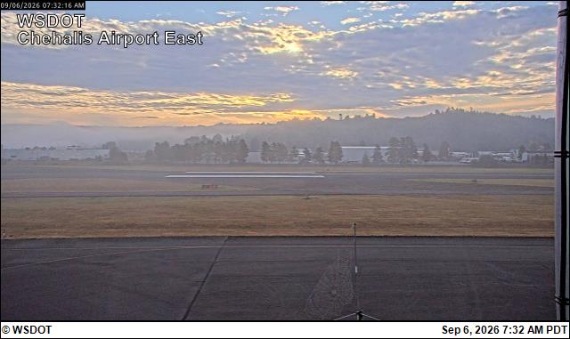 Chehalis-Centralia Airport East live camera view