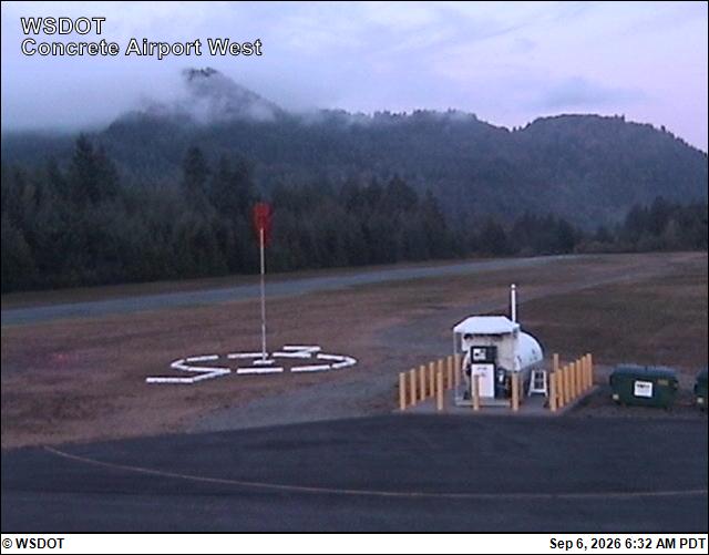 Mears Field (Concrete) Airport West live camera view