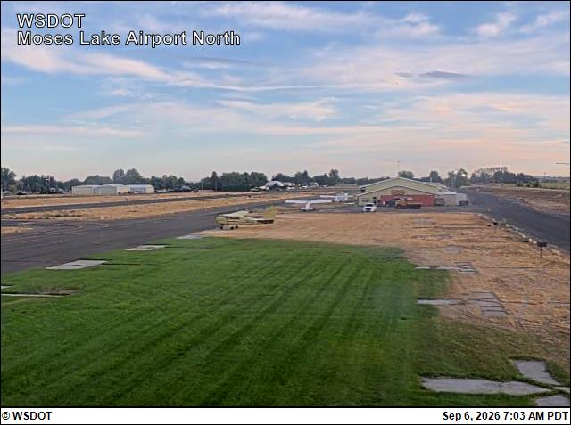 Moses Lake Municipal Airport North live camera view