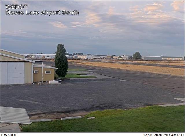 Moses Lake Municipal Airport South live camera view