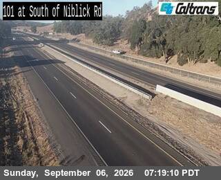 US-101 : South of Niblick Road live camera view