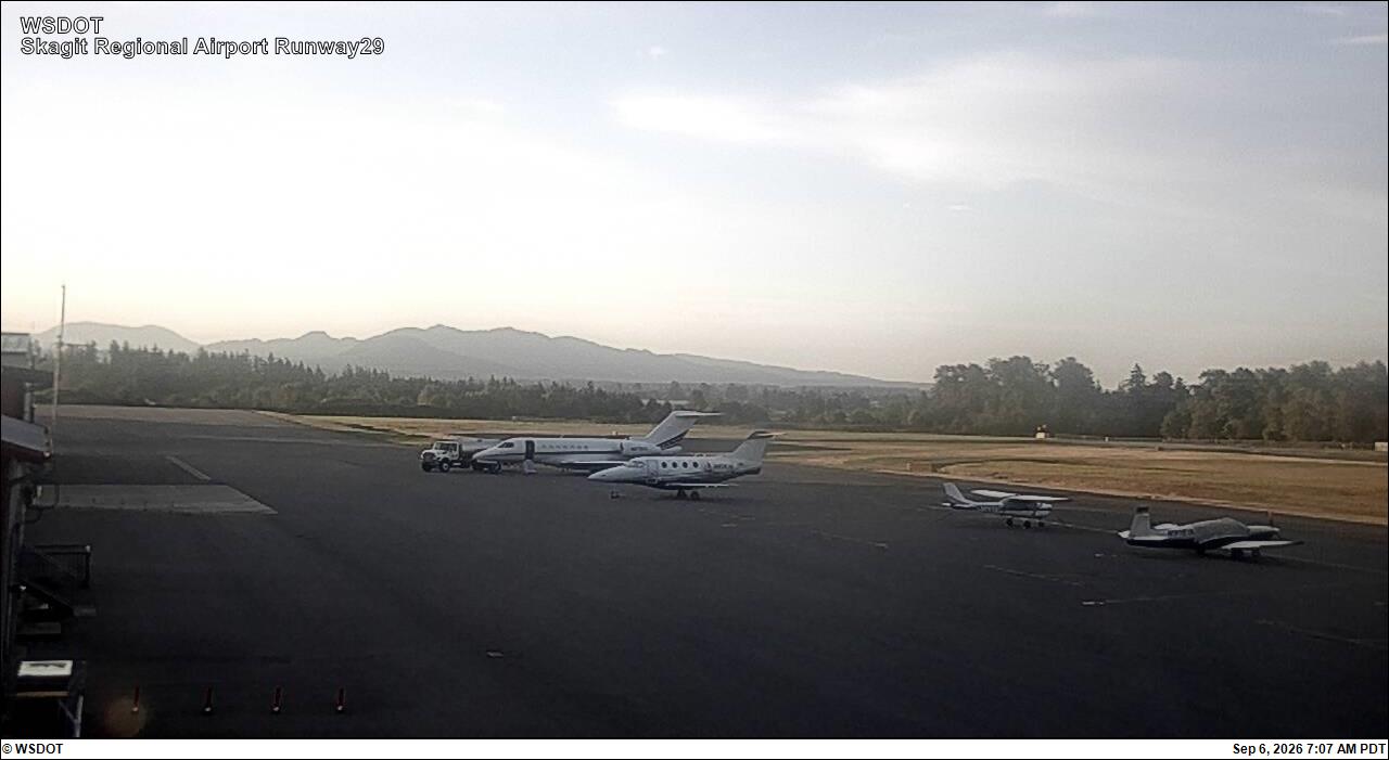 Skagit Regional Airport Runway 29 live camera view