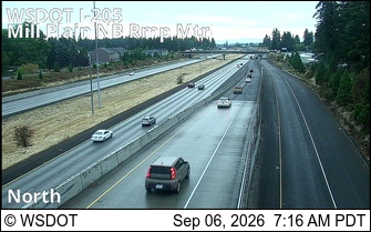 I-205 at MP 28.6: Millplain Ramp Meter NB live camera view