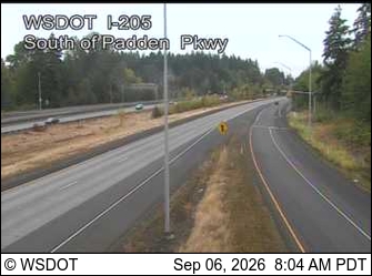 I-205 at MP 32.9: South of Padden Parkway live camera view
