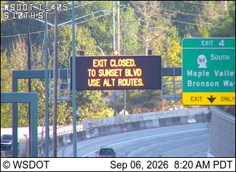 I-405 at MP 3: S 10th St live camera view