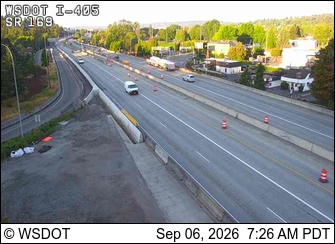 I-405 at MP 4.1: SR 169 Interchange live camera view