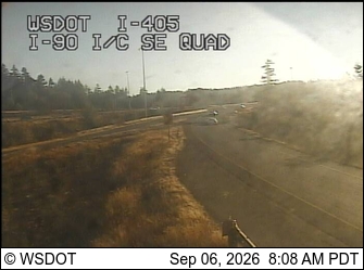I-405 at MP 11: I-90 Interchange SE Quad live camera view