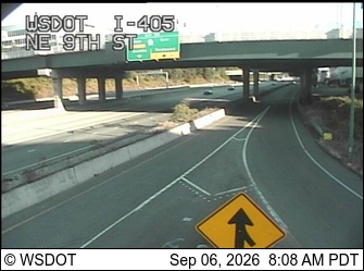 I-405 at MP 13.9: NE 9th St live camera view