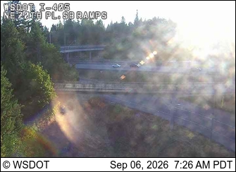 I-405 at MP 17.3: NE 70th,SB Ramps live camera view