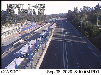 I-405 at MP 20.6: NE 128th St live camera view
