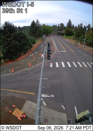 I-5 at MP 2.35: 39th St live camera view
