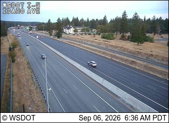 I-5 @ MP 119.7: Idaho Ave live camera view