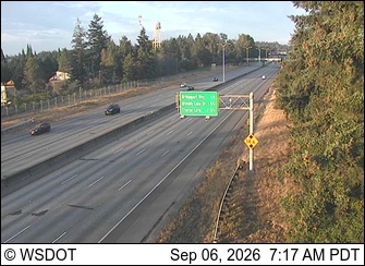 I-5 at MP 126.6: Lakeview Maintenance live camera view