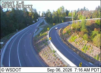 I-5 at MP 149.0: SR 516, NB Exit live camera view