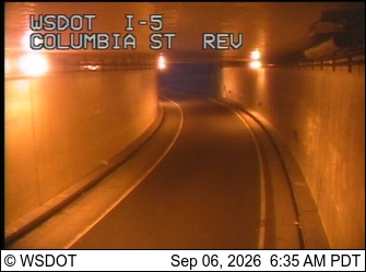I-5 at MP 165.4: Columbia St Express Lanes live camera view