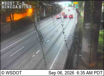 I-5 at MP 165.6: Seneca St, SB live camera view