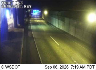 I-5 at MP 165.6: Seneca St Express Lanes live camera view