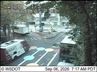 I-5 at MP 165.9: 9th Ave at Pike live camera view