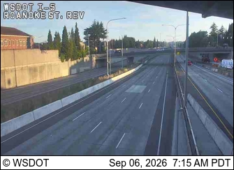 I-5 at MP 168: Roanoke St Express Lanes live camera view