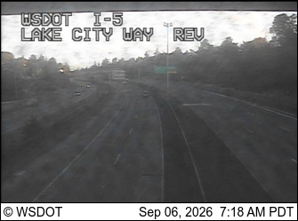 I-5 at MP 170.8: Lake City Way Express Lanes live camera view