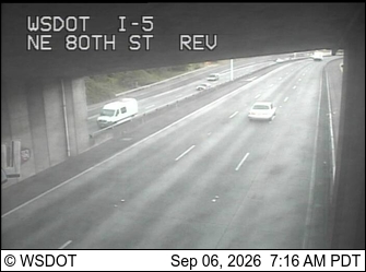 I-5 at MP 171.2: NE 80th St Express Lanes live camera view
