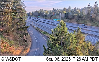 I-5 at MP 171.5: NE 85th St live camera view
