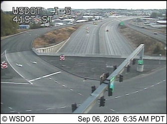 I-5 at MP 192.6: 41st St live camera view