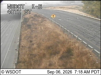 I-5 at MP 192.7: 40th St live camera view
