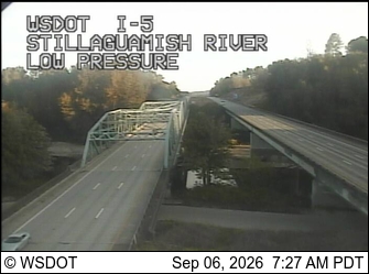 I-5 at MP 209.3: Stillaguamish River live camera view