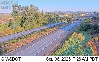I-5 at MP 261.3: Smith Rd live camera view