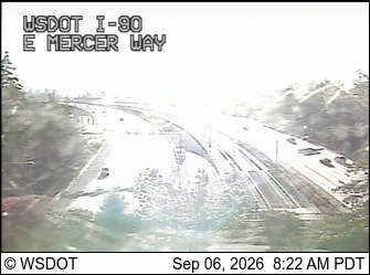 I-90 at MP 8.3: E Mercer Way live camera view
