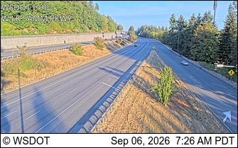 I-90 at MP 13.5: W Lk Sammamish Pkwy live camera view
