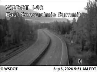 I-90 at MP 53.4: East Snoqualmie Summit live camera view