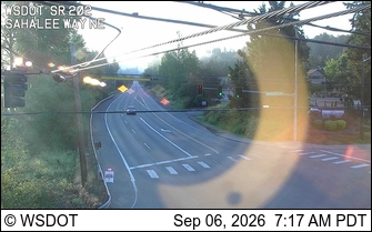 SR 202 at MP 10.2: Sahalee Way live camera view