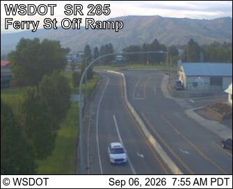 SR 285 at MP 0.5: Wenatchee live camera view