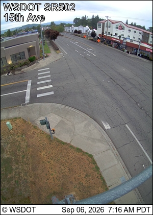 SR 502 at MP 5.8: 15th Ave live camera view