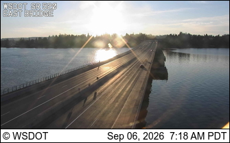 SR 520 at MP 3.4: East Bridge live camera view