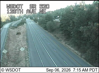 SR 520 at MP 7.6: 126th Ave NE live camera view