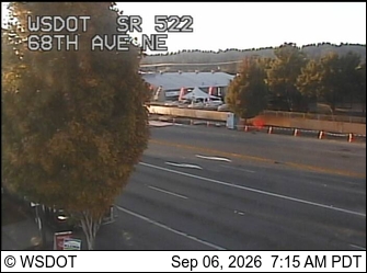 SR 522 at MP 7.2: 68th Ave live camera view