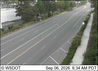 SR 9 at MP 15.4: Market Pl live camera view