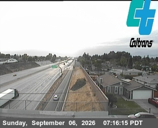 KER-58-AT Hughes Ln live camera view