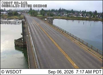 US 101 at MP 83.4: Chehalis River Bridge live camera view