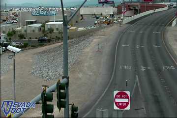 Decatur Blvd & CC 215 WB Ramp live camera view