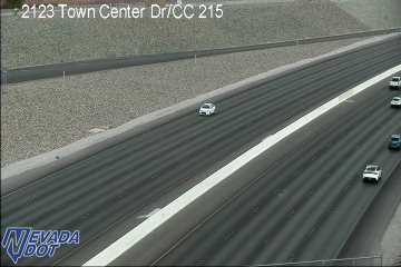 Town Center Dr & CC 215 live camera view