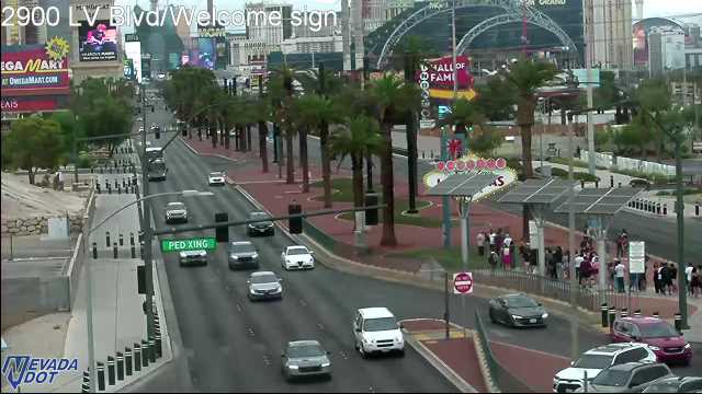 Las Vegas Blvd & Welcome Sign live camera view